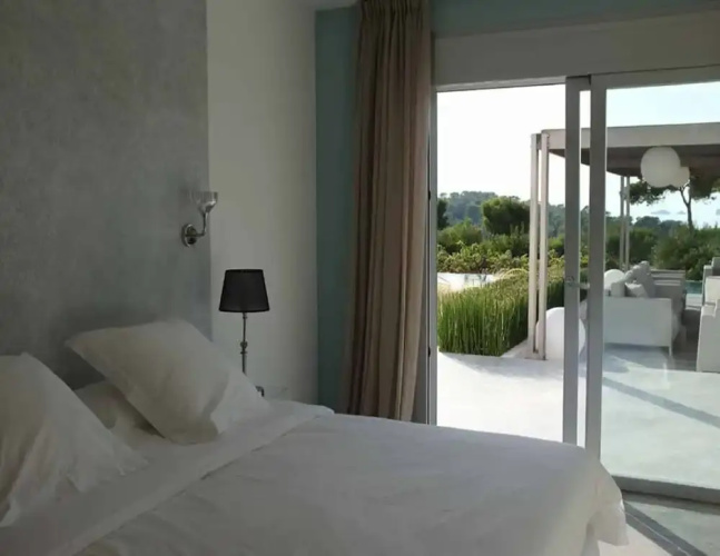 Gorgeous Villa With Views