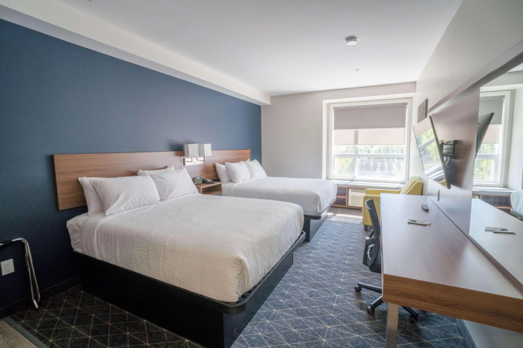 Microtel Inn & Suites By Wyndham Kelowna photo 6