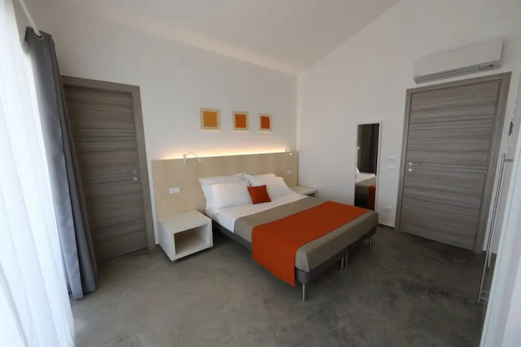 Standard Double room with balcony and with sea view