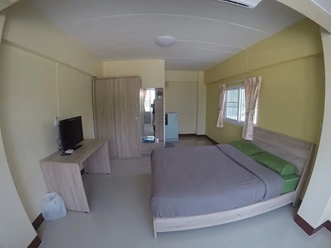 ST Apartment