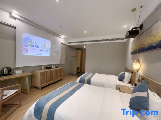 Standard Sextuple room