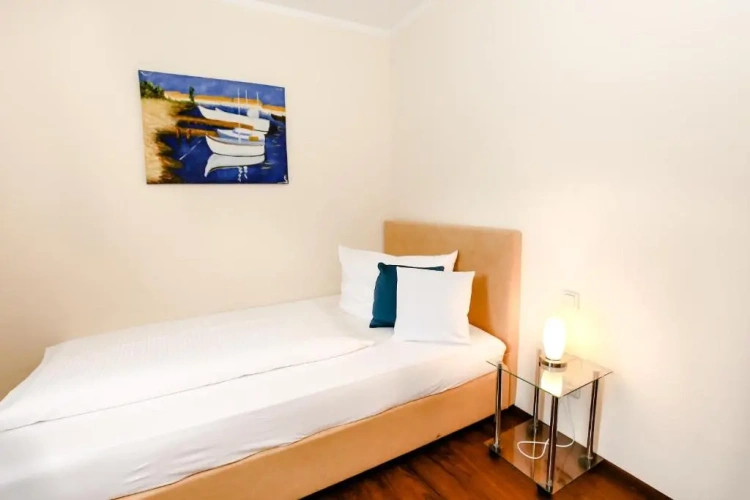Standard Single room