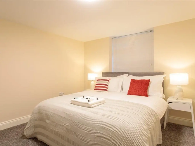 2 Bedrooms Double Apartment