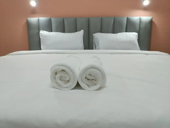 The Peachhotel