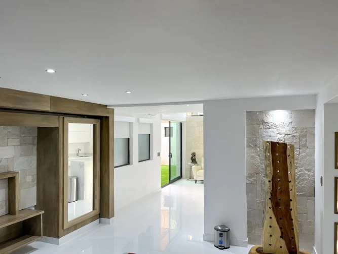 1 Bedroom Deluxe Apartment
