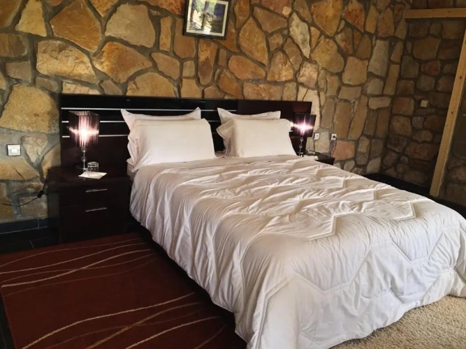 Standard Family room with mountain view