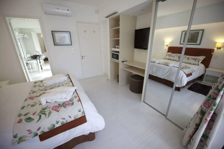 Red Wind B&B