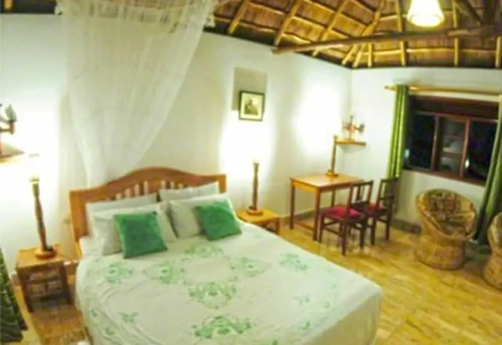 Single Cottage