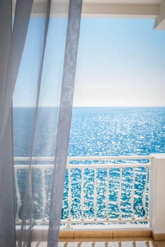 Studio with balcony