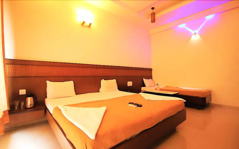 Hotel Laxmibai Palace