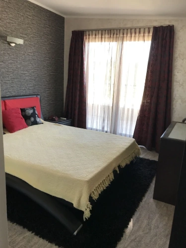 2 Bedrooms Luxury Apartment with balcony and with sea view