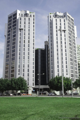 Alameda Plaza
