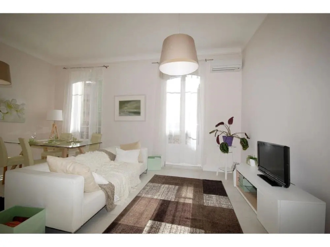 Enticing Apartment in Nice With Balcony