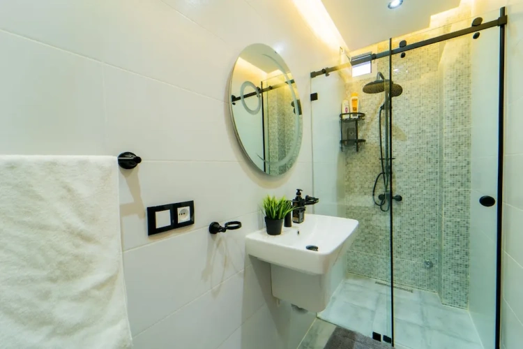 2 Bedrooms Luxury Apartment