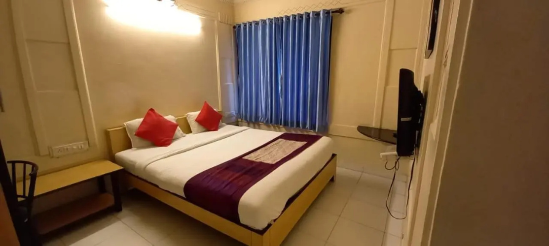 Hotel Suraj Classic
