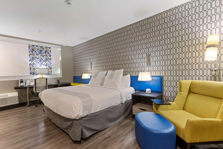 Glo Best Western  Savannah-Gateway I-95 photo 8
