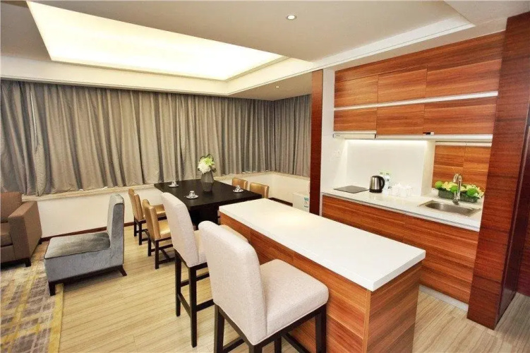 Mingyue Hotel