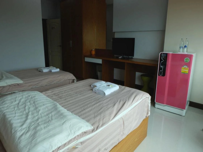 Charoenporn Hotel(เจริญพร แกรนด์ โฮเต็ล)