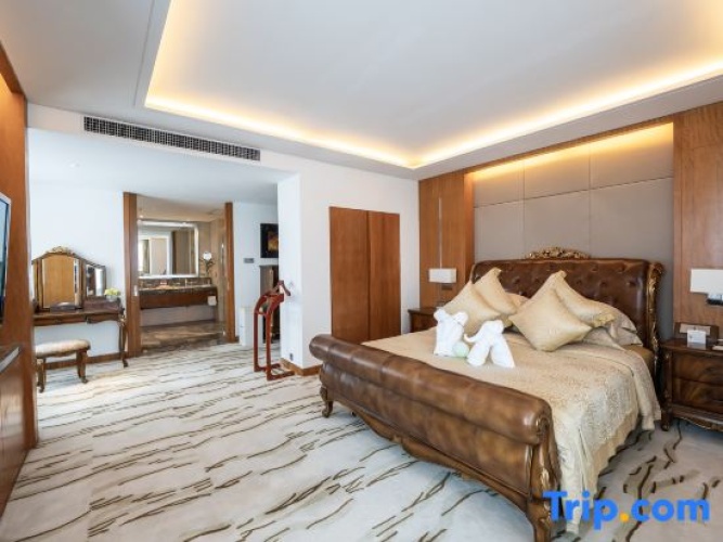 Superior Double Suite