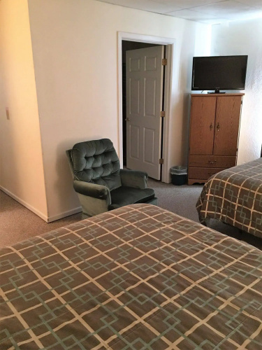 Hunters Lodge Motel