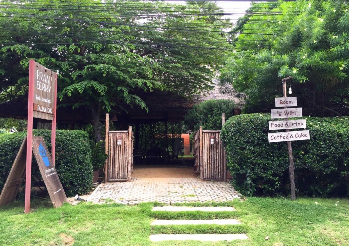 1 Bedroom Economy Double room with garden view