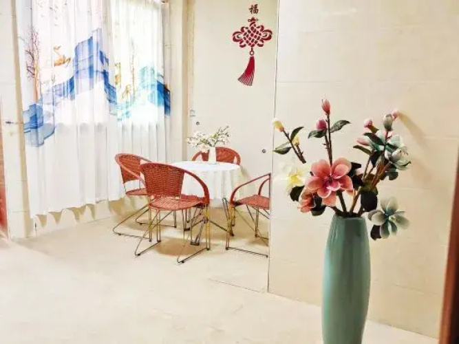 Longyan Haolaiwu Hotel