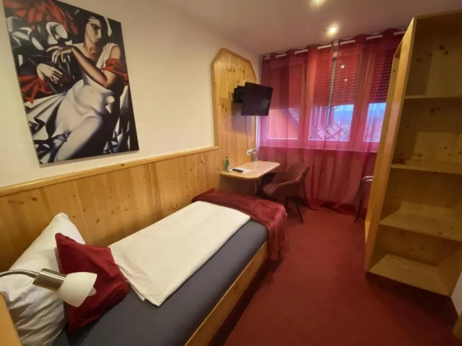 Standard Single room
