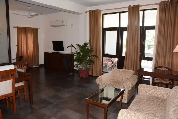 Naturoville Vedic Retreat