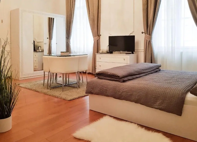 Apartment with balcony
