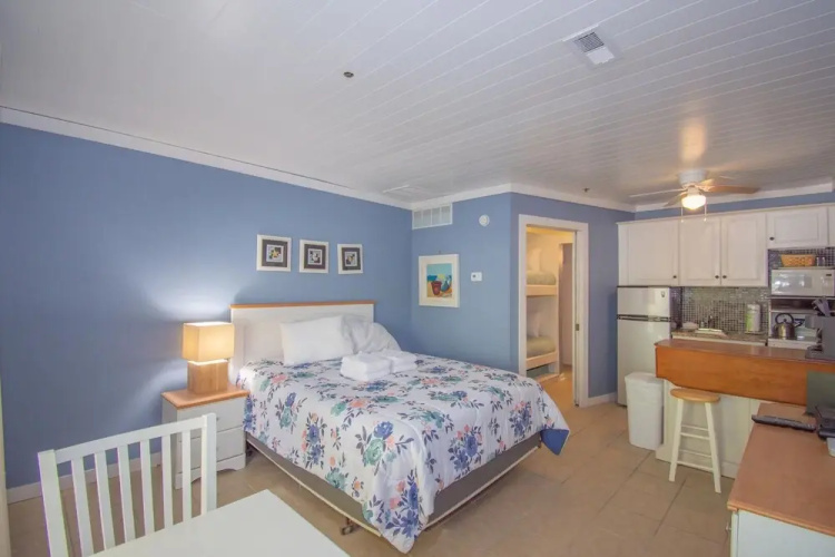 529 Sunsuite