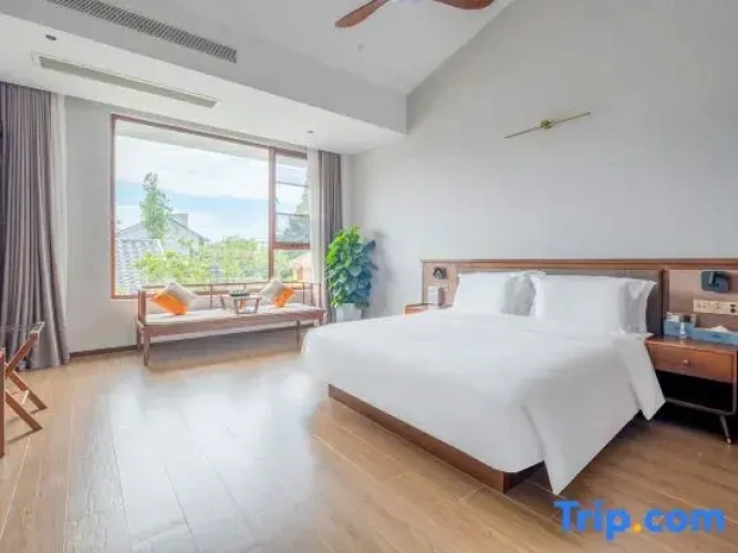 Standard Double room with garden view