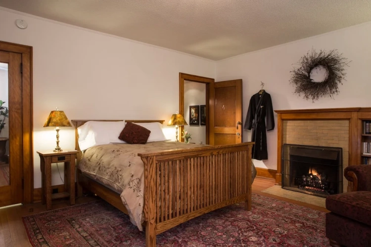 Standard room with balcony