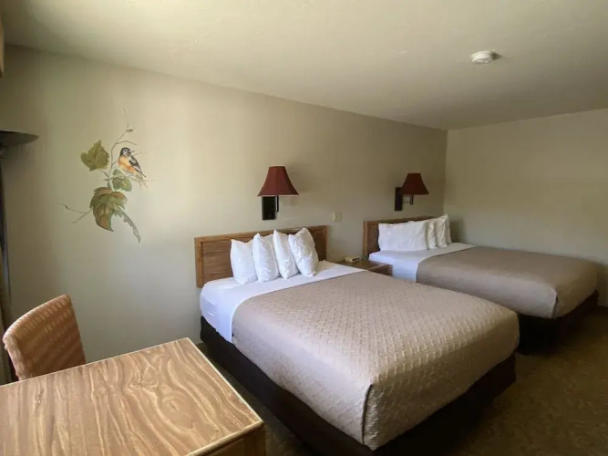 Browns Canyon Inn