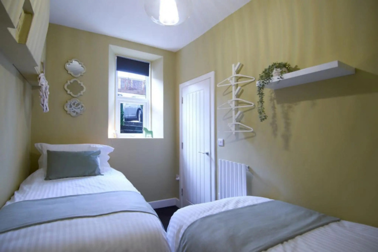 Knightstone Apartment