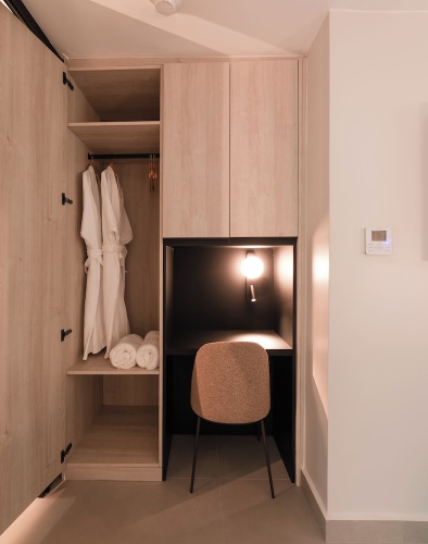 Deluxe Single room