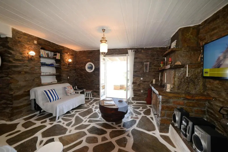 Koundouros Vacation Homes