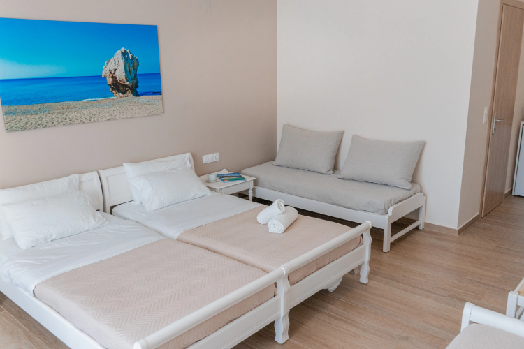 Thalassi Hotel