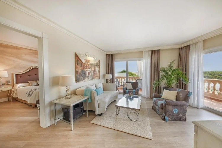 2 Bedrooms Suite
