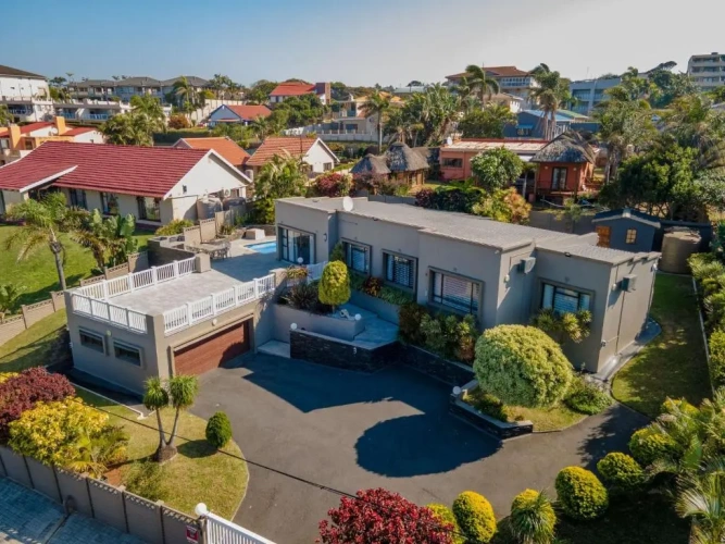 4 Bedrooms Double Cottage