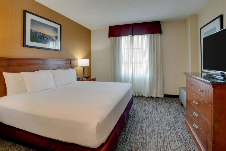 2 Bedrooms Double Suite