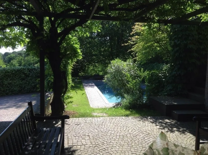 Standard Double room with pool view