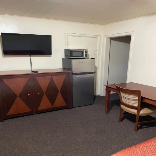 Economy Quadruple room