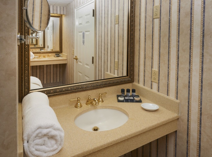 The Nittany Lion Inn photo 10
