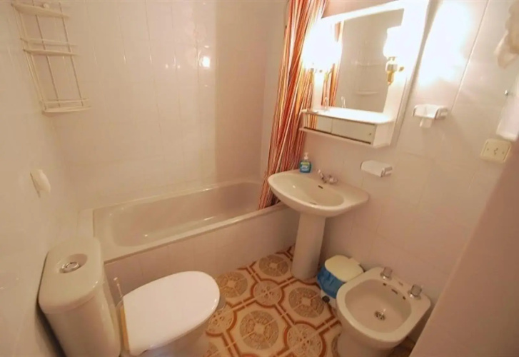 3 bedroom Spacious Apartment