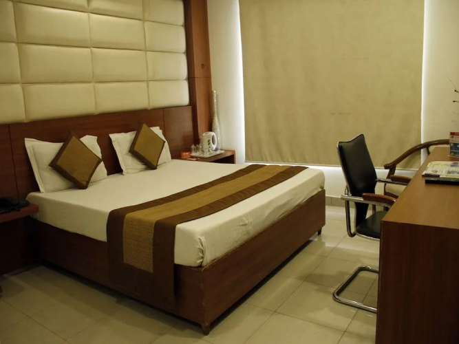 OYO 495 Hotel Chaupal