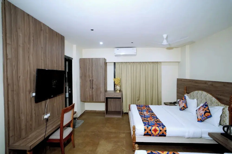 Deotel Inn Pithampur by JMC
