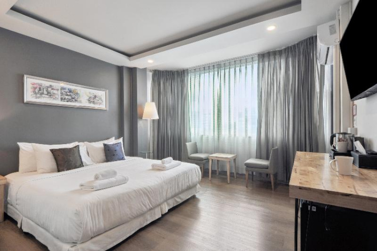 PloyBuri Boutique Hotel