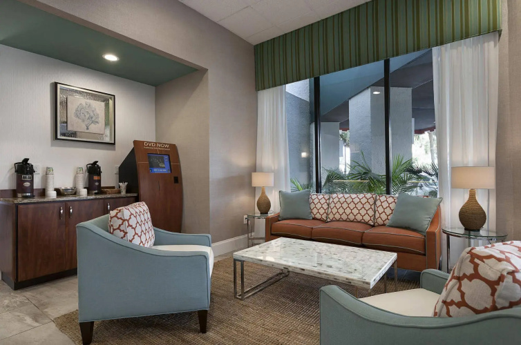 Breakers Oceanfront Boutique Resort on 27th