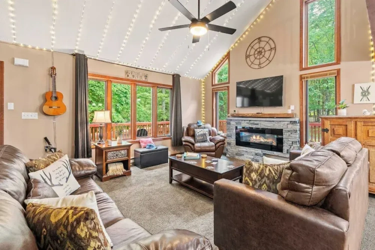 3 Bedrooms Cottage