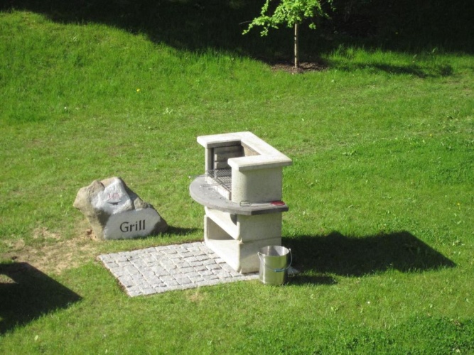 1 Bedroom Apartment with garden view
